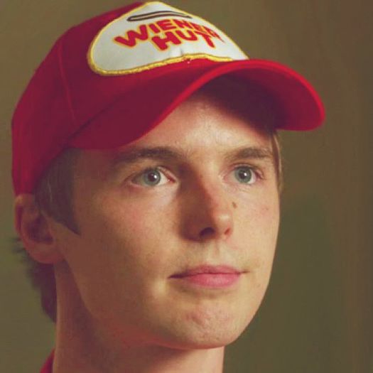 ღSamandrielღ - O_o Tyler Johnston O_o