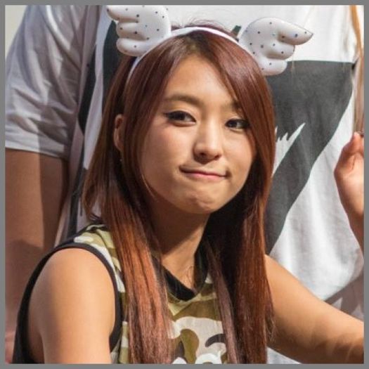 [:)] Eu am nevoie doar de oppa,Eun. :o3 :">