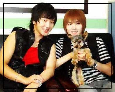  - x_Koreans with pets