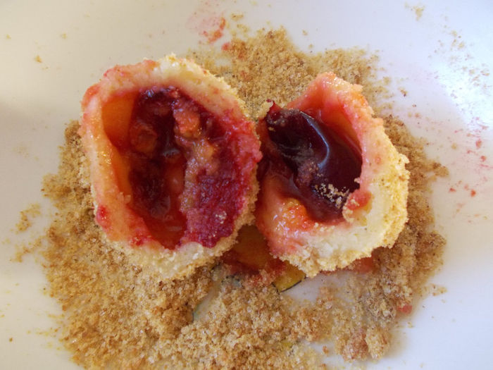 foarte buneee; e prima data cand le fac,dar au iesit foarte bune.sotului ii plac foarte mult,si daca tot am primit prune,am zis ca-i fac o surpriza :D
