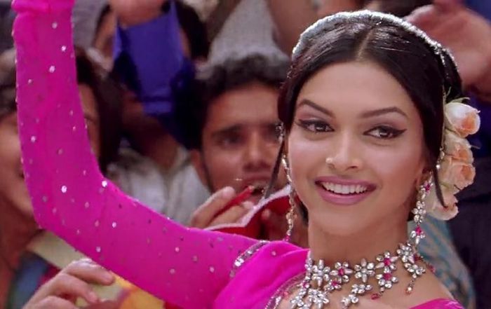 Om Shanti Om 2007 Hindi BRRip 720p x264 AAC 5.1...Hon3y.mp4_000838128