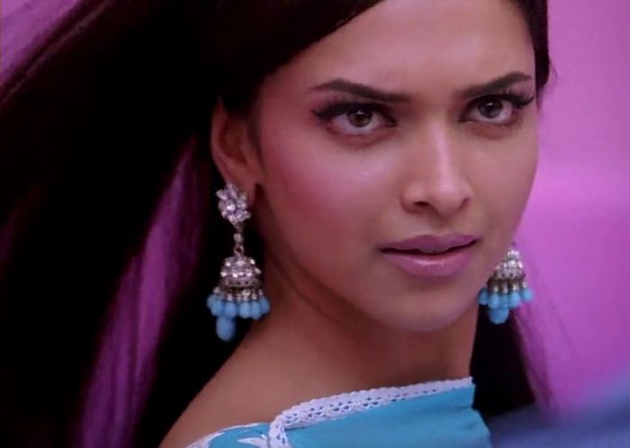 Om Shanti Om 2007 Hindi BRRip 720p x264 AAC 5.1...Hon3y.mp4_002967089 - Deepika Padukone