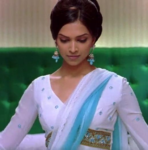 Om Shanti Om 2007 Hindi BRRip 720p x264 AAC 5.1...Hon3y.mp4_007374533 - Deepika Padukone 2