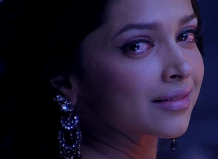 Om Shanti Om 2007 Hindi BRRip 720p x264 AAC 5.1...Hon3y.mp4_009721044 - Deepika Padukone 2