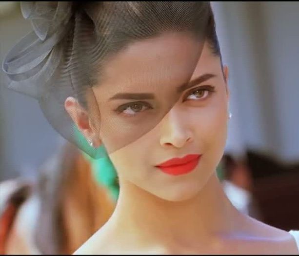race 2 trailer (1)