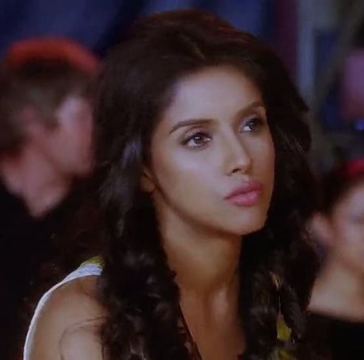 housefull 2 portia 1 (6)