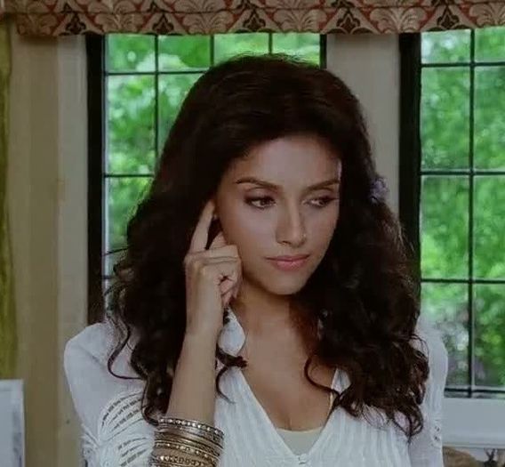 housefull 2 portia 1 (327)