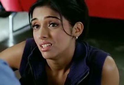 ghajini caps (115) - Asin Thottumkal