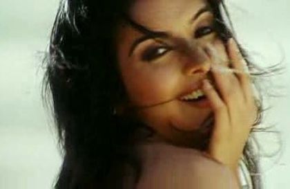 ghajini caps (151) - Asin Thottumkal