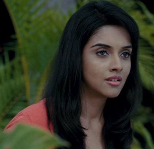 999977_281133772028882_1488887087_n - Asin Thottumkal