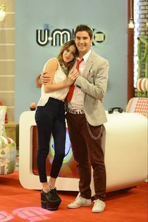 YlLw_G3mPsA - Martina Stoessel
