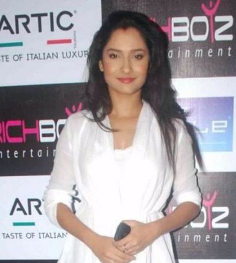 Ankita Lokhande hot 4