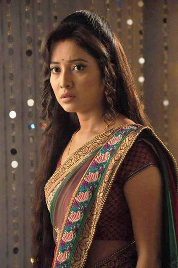 1012248_638661146152077_2107051695_n - Asha Negi _PURVI