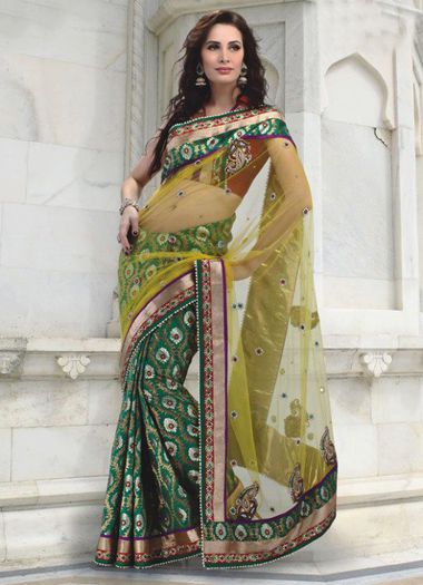 64254_131030417084355_308027081_n - Saree