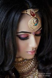 67511_138882602965803_102446849_n - India Make-Up