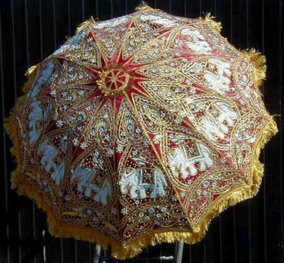 228204_164704020256292_5211973_n - Indian Wedding Umbrellas