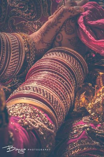 995736_556877551038935_751369277_n