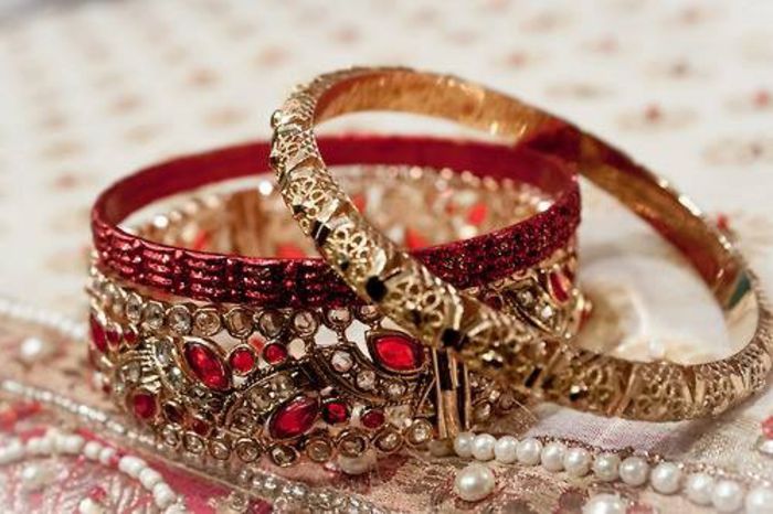 996547_556874254372598_1865756882_n