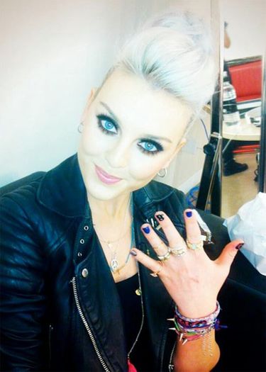 ღPerrieღ