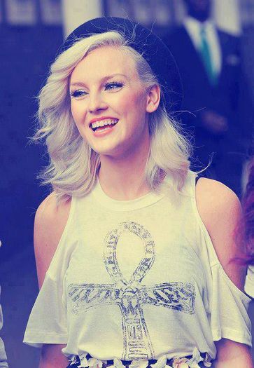 ღPerrieღ