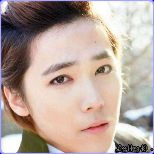 << ..Yaaa! :-L ...Nu intreb eu, asta e clar. :)) ..Minunat JiYoon. :)) Tu? :> :))=))