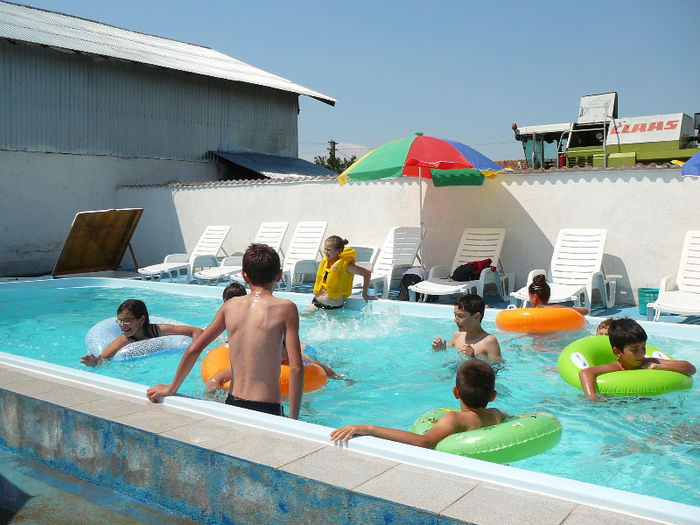 P1500307 - 2013 - Piscina