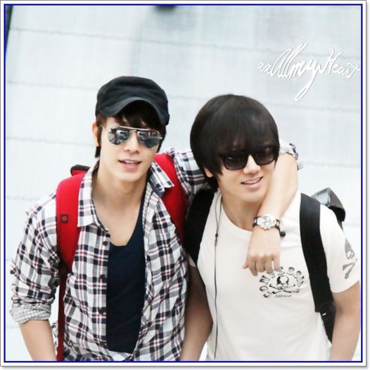 <Y> (intra cu Donghae..i.p).... amandoi : Hello :-h - l - x - Episodul 83 - x - l
