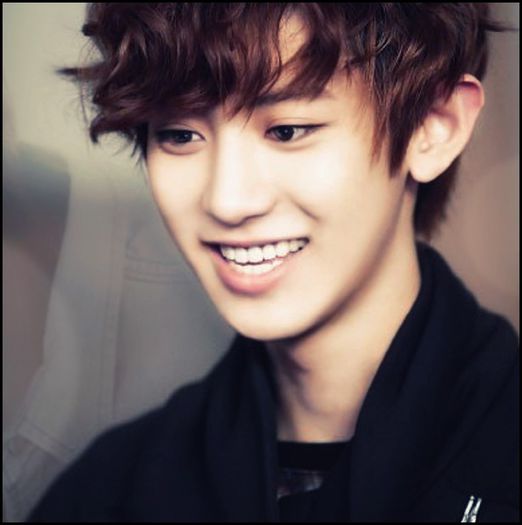 (C) ..Si eu cred la fel. :-" :))