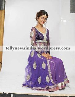 1163_539143312788756_102364037_n - hina khan