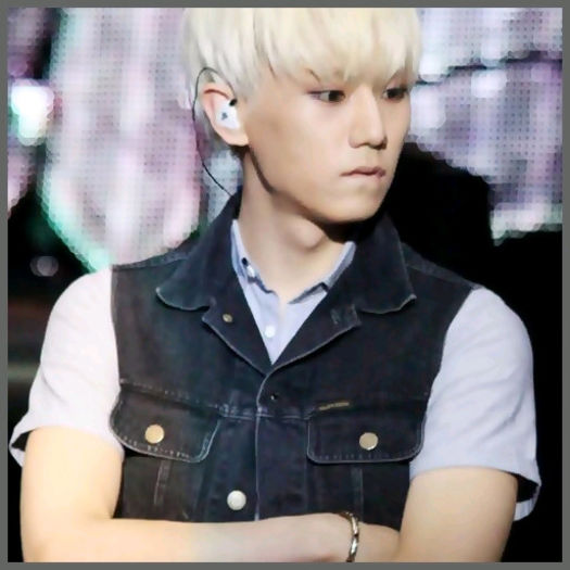 [(:] ...Crede.. Doar ca e in Rai ca o spui tu. ;;) ..[isi pune capusorul pe umarul Borei. :3]
