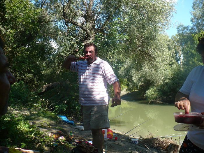 Picture 951 - Pescuit pe canalul Litcov