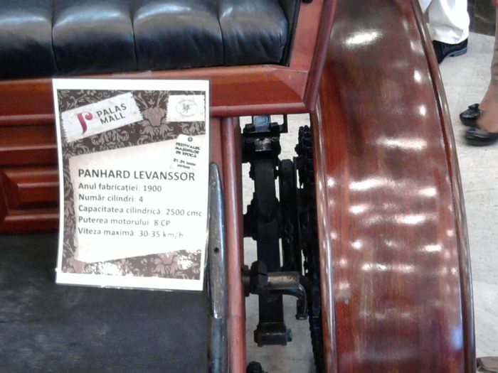 Fotografie0182; Masini de epoca.
