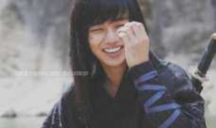 vuj8Ua3YG8aC_Qbs8oCQCw - Yeo-woon