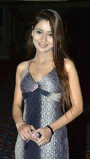 293767_263713643734992_877255937_n - Sara khan personal pictures new