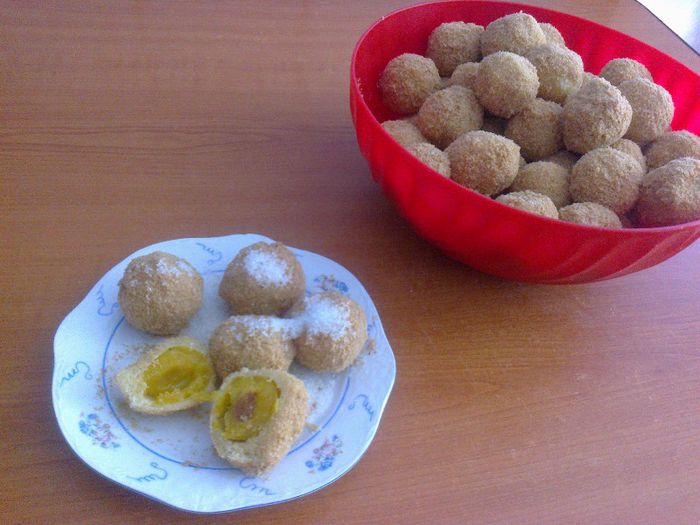 Galuste cu prune galbene - Culinar 1