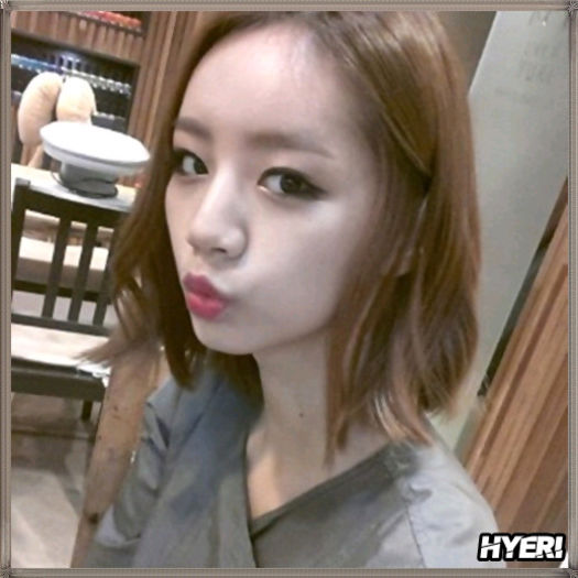 @. KIKK!! .. >:) ..[alearga dupa el] ...