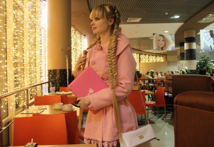 426830_414860395250016_2142158724_n