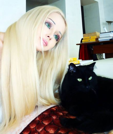 1002093_355440591225549_1301094618_n