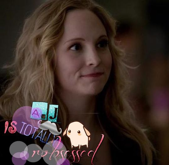 ┊мяs.sнεℓℓεү» ei bine, sincer, eşti un tâmpit, da ;< (îl ia în braţe) ;3