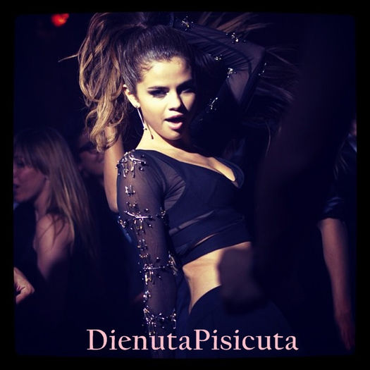 ...53 day...07.08.2013... - a-100 days with Selena
