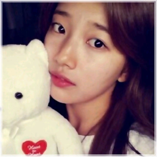 (*) ... [se uita spre L] ..Hmmm? .. Buna Kai. :) - l - x - Episodul 87 - x - l