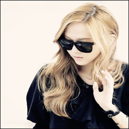 S. Kaai. :o3 >:d< [se aseaza langa el,il ciufuleste].. :-s - l - x - Episodul 87 - x - l