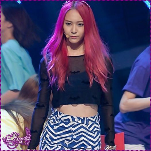 |< .. Lasa`ma Jess. ;) .. Oh..te bagi si tu. :) .. Ti-am ranit cumva..iubita? :) .. - l - x - Episodul 87 - x - l