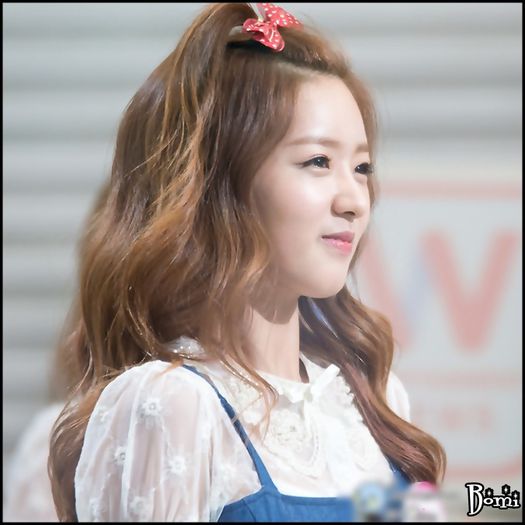 |B| Aaa..Hye..spune`i tu..eu nu pot. :"> :)).