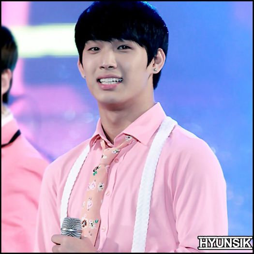 ;; Mwahaha. :)) [se intoarce;fuge dupa ea]. - X - x - BEACH - 02 - x - X