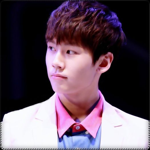 ♫ Aaa. :-? N`ar fii tipat asa tare..pt o farsa. -.- :-s.