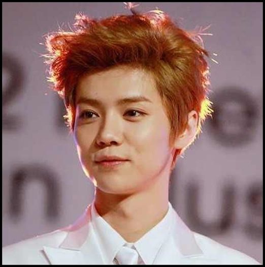 (LH) ..Nu ai pentru ce. ^^ (bea)