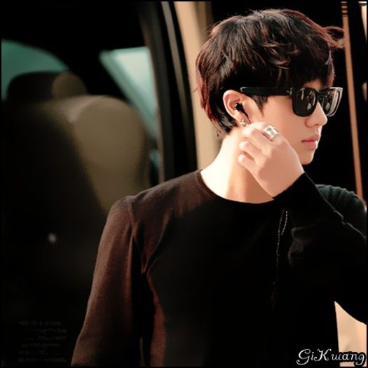 [KK] ..Hy Boms. :) ...Hye`.. ai putea sa nu mai fi suparata? :| ..