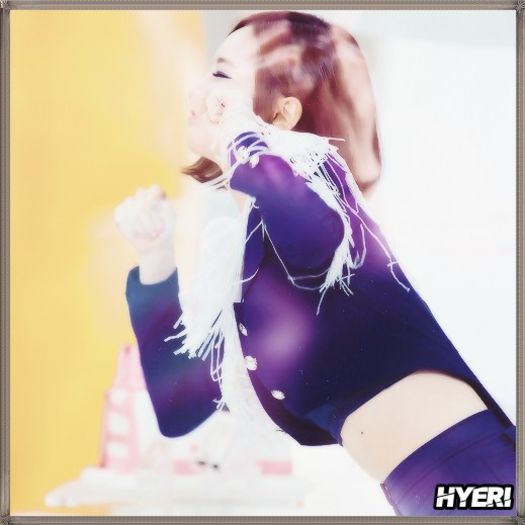 @. :-L ..[isi trage mainile; il stropestee incontinuu] .. :-L ..