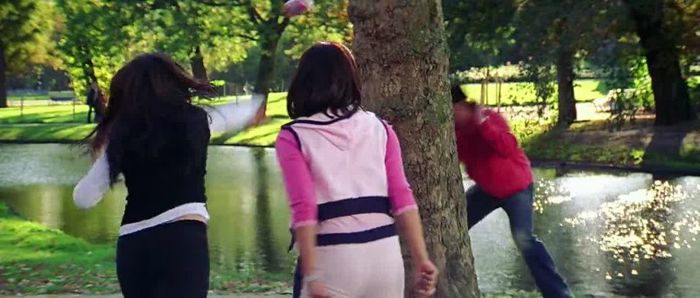 *saif se ascunde dupa pom:))* - xi - Epii 11 - ix